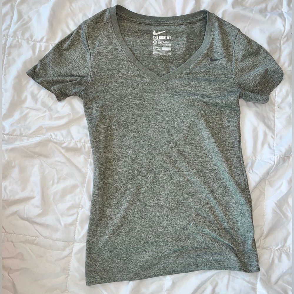 Nike grey workout tee